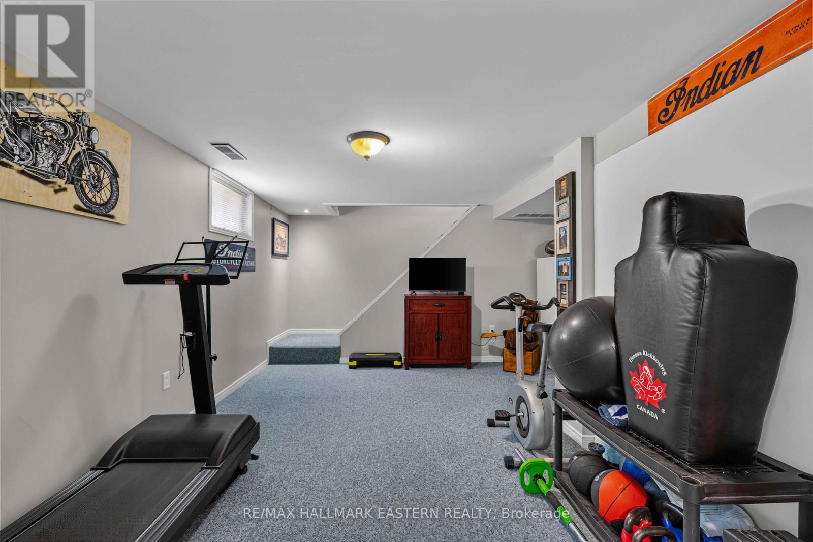 503 ROMAINE STREET - 30