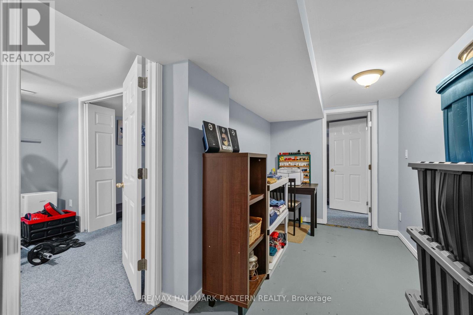 503 ROMAINE STREET - 33