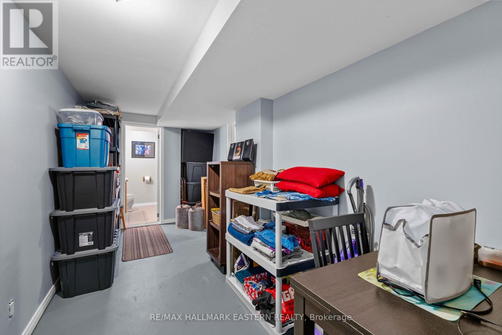 503 ROMAINE STREET - 34