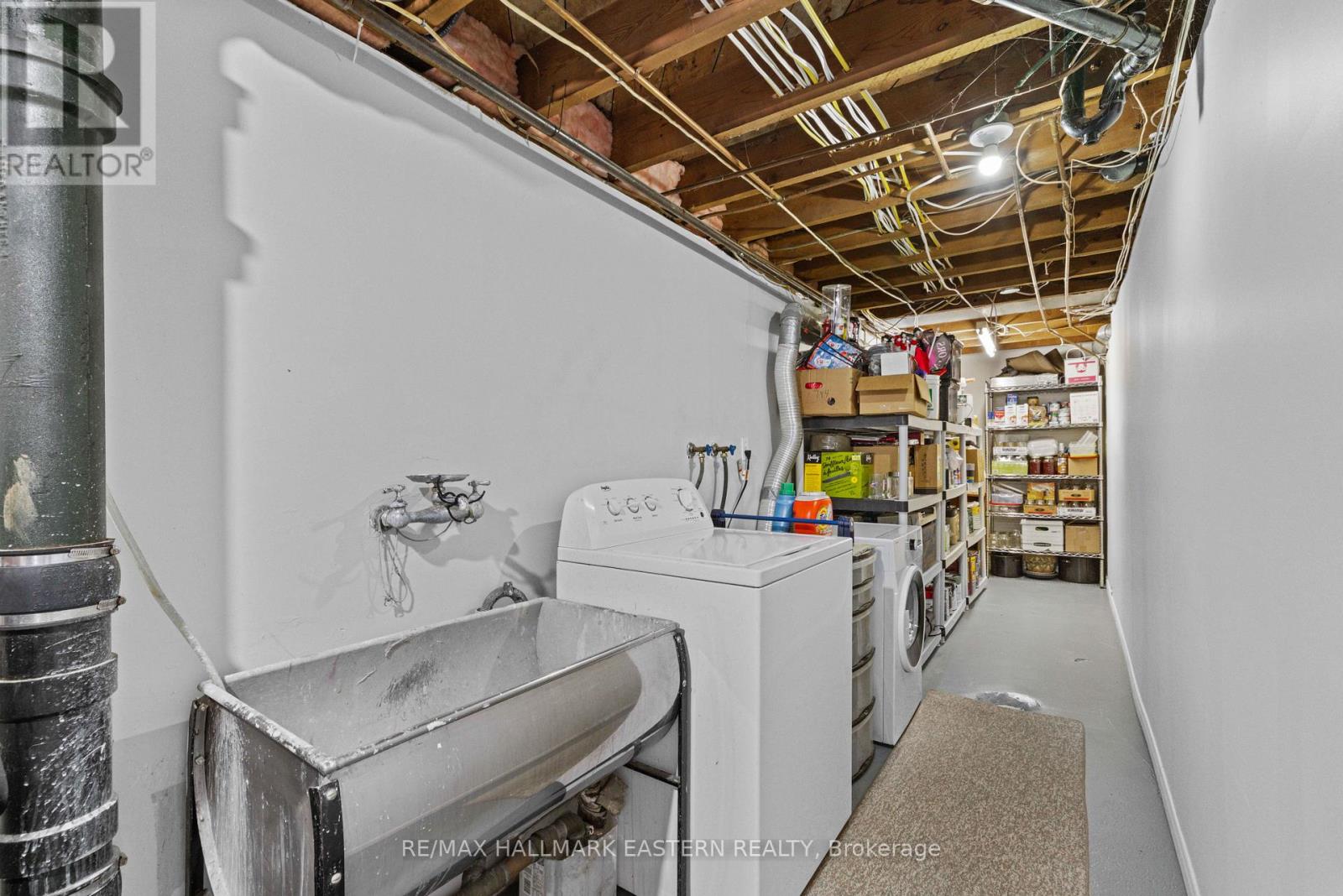 503 ROMAINE STREET - 36