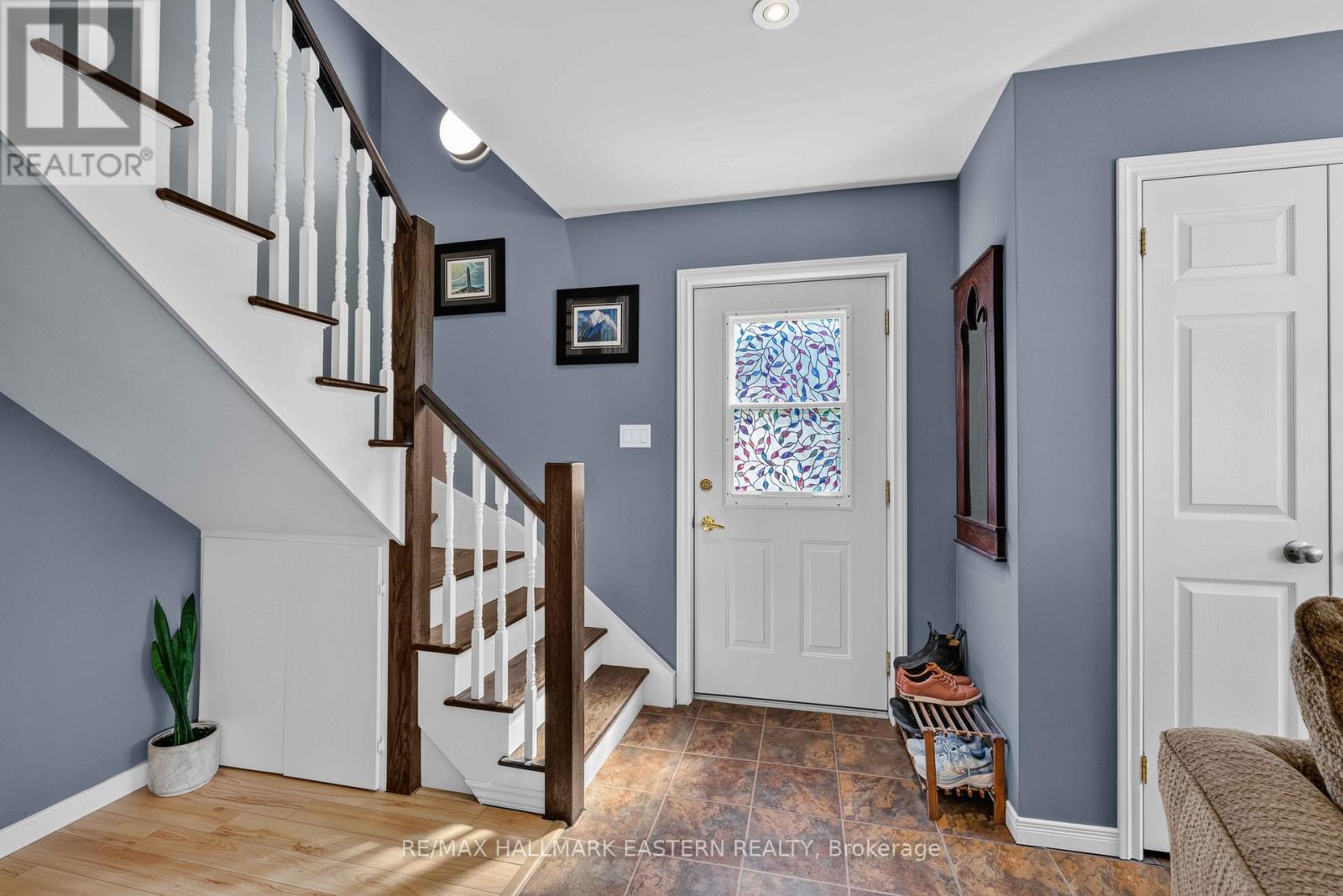 503 ROMAINE STREET - 9