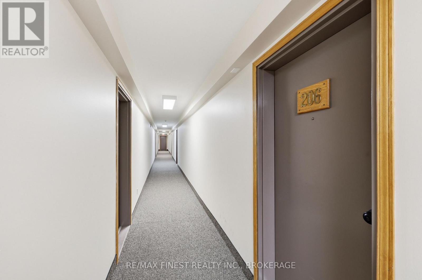 #206 573 ARMSTRONG ROAD - 11