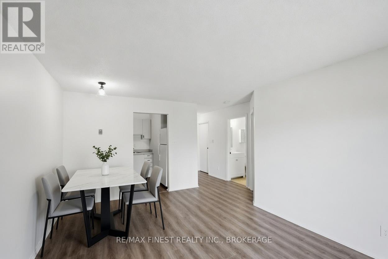 #206 573 ARMSTRONG ROAD - 17