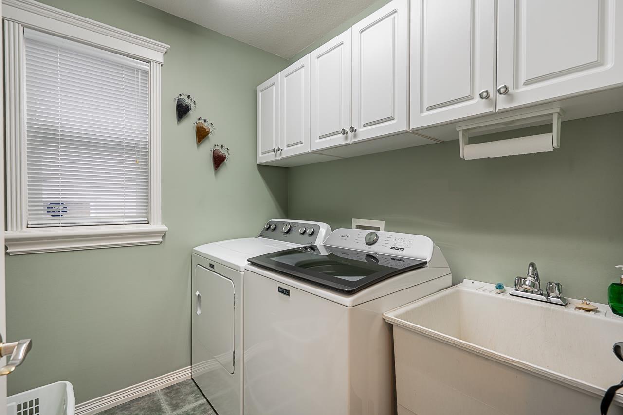 8135 BARNETT STREET, Mission