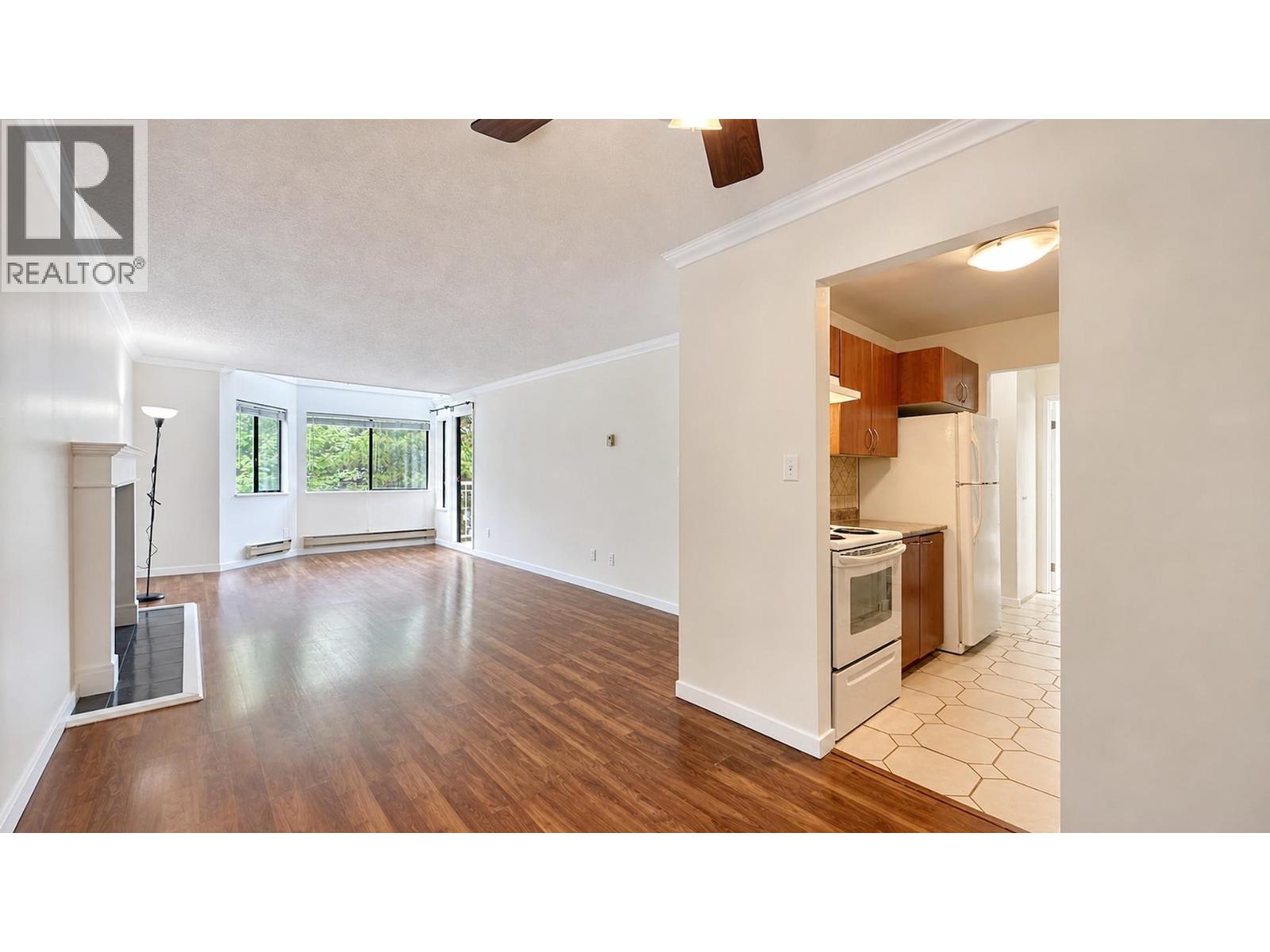 2 Bed, 1 Bath Apartment for Sale in Burnaby – 314 9584 MANCHESTER DRIVE, Burnaby – MLS# R3140904 - Image 2