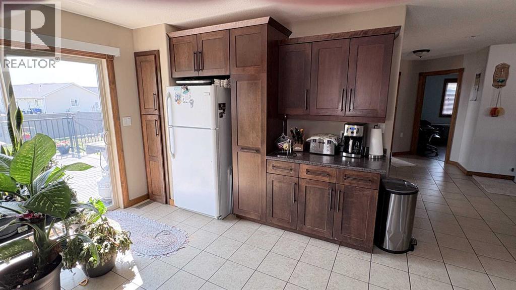 253 Westview Crescent - 8