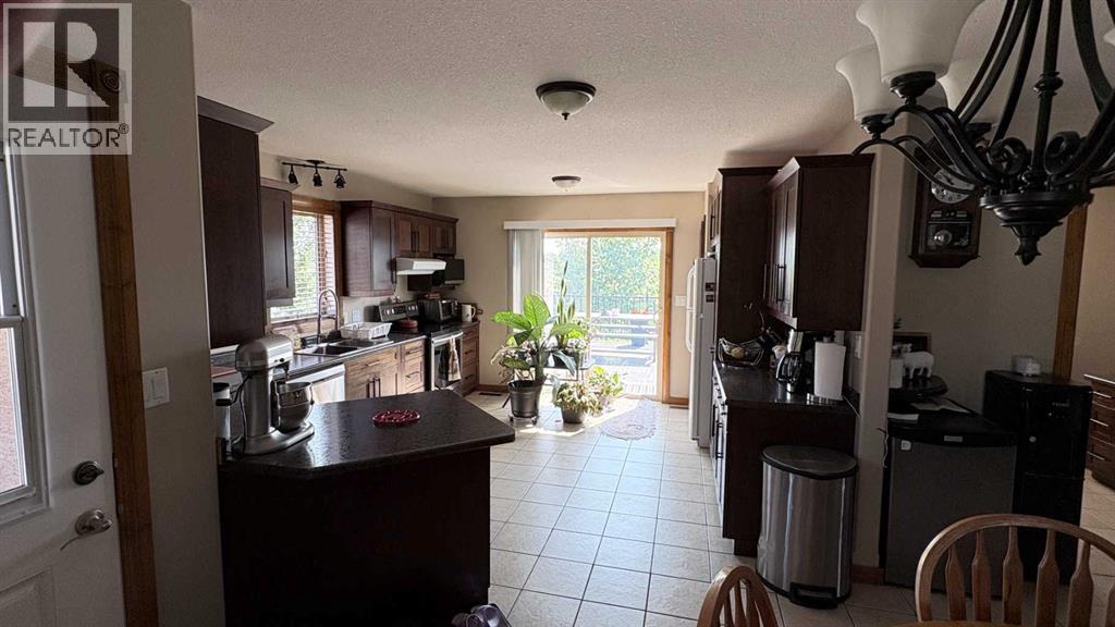 253 Westview Crescent - 11