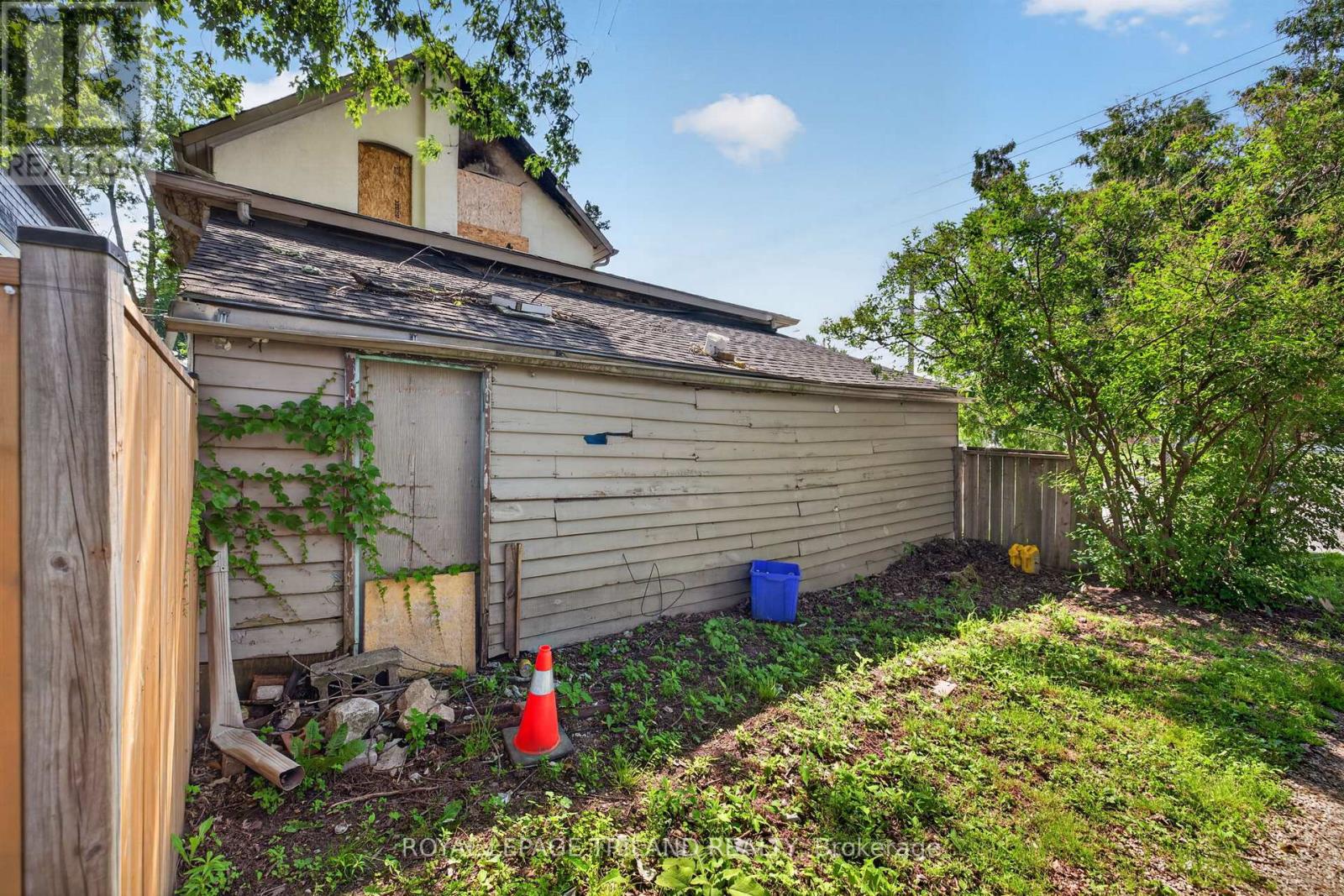 54 ST CATHARINE STREET - 7
