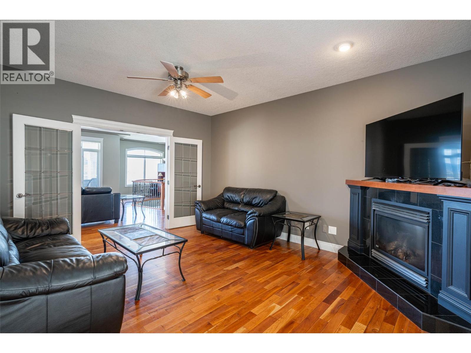 733 Mt York Drive - 19