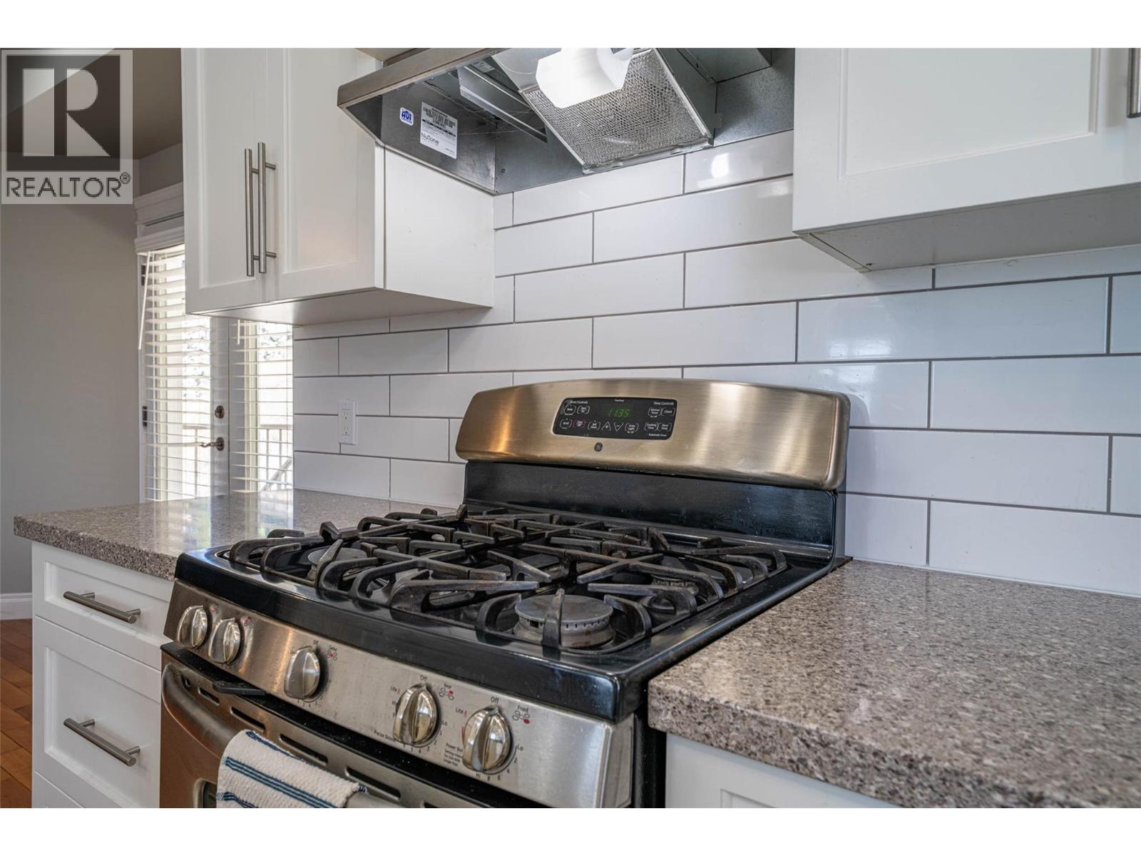 733 Mt York Drive - 16