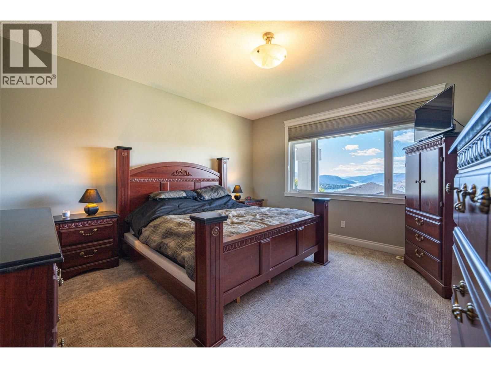 733 Mt York Drive - 33