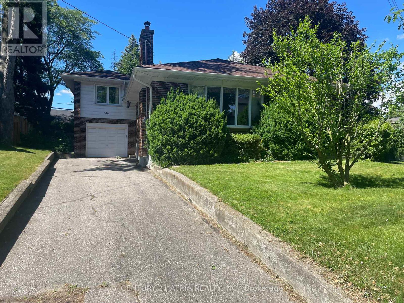 4 WINESAP PLACE - 1