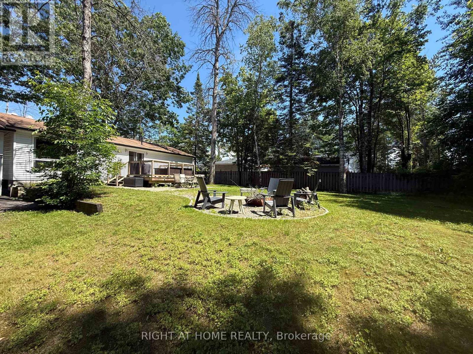 158 ZOO PARK ROAD - 44