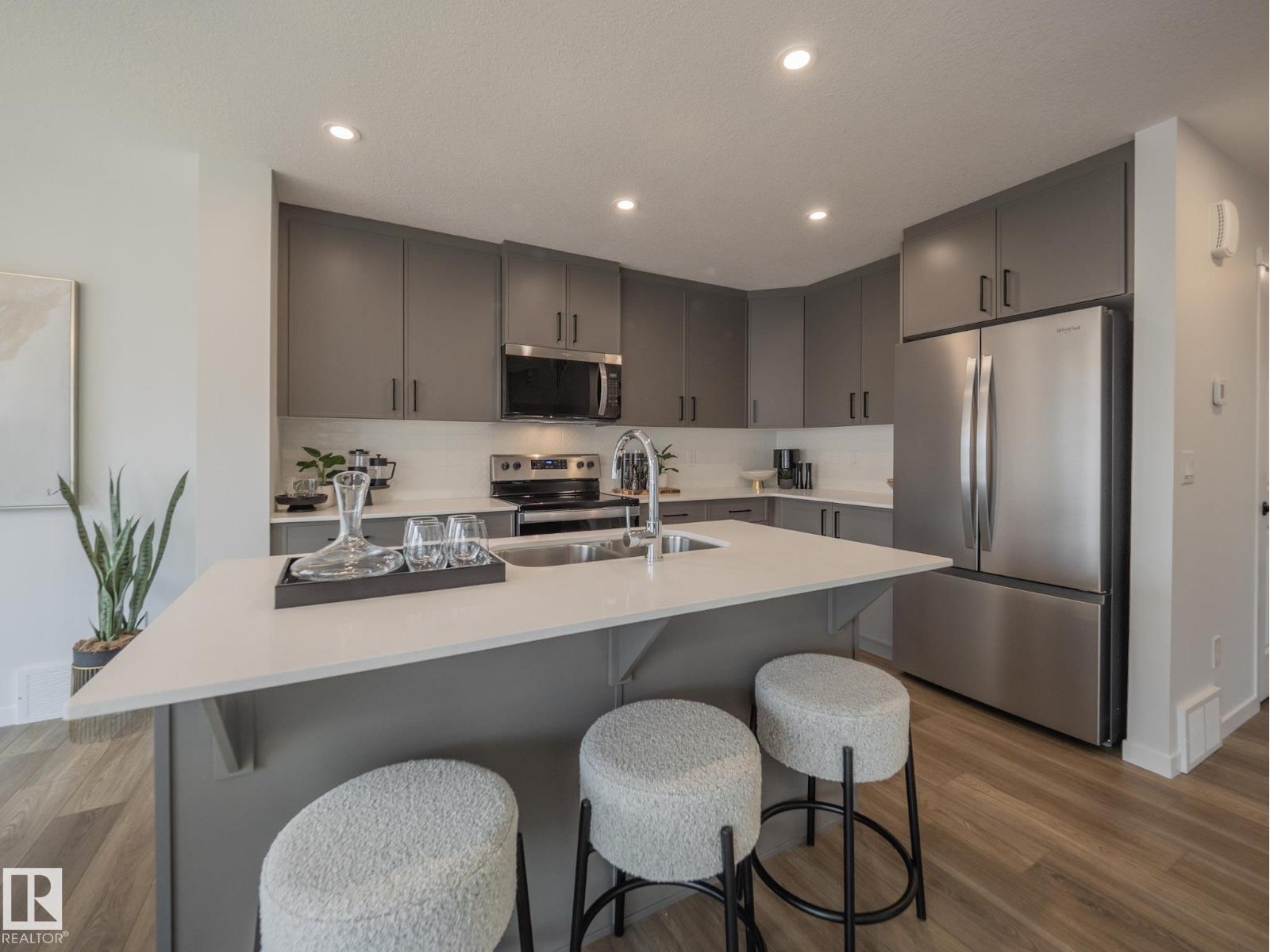 340 172 AV NW - 12