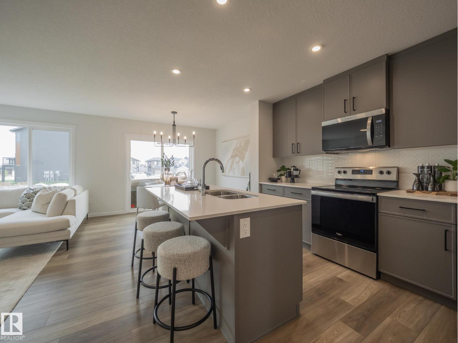 340 172 AV NW - 10