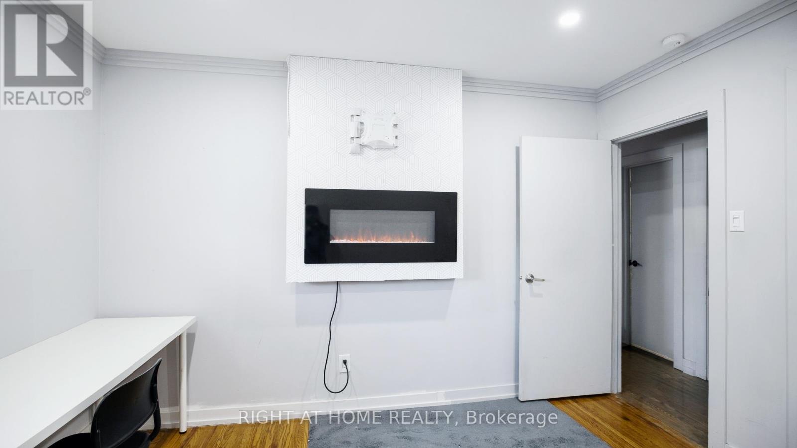 134 DAVID DRIVE - 10