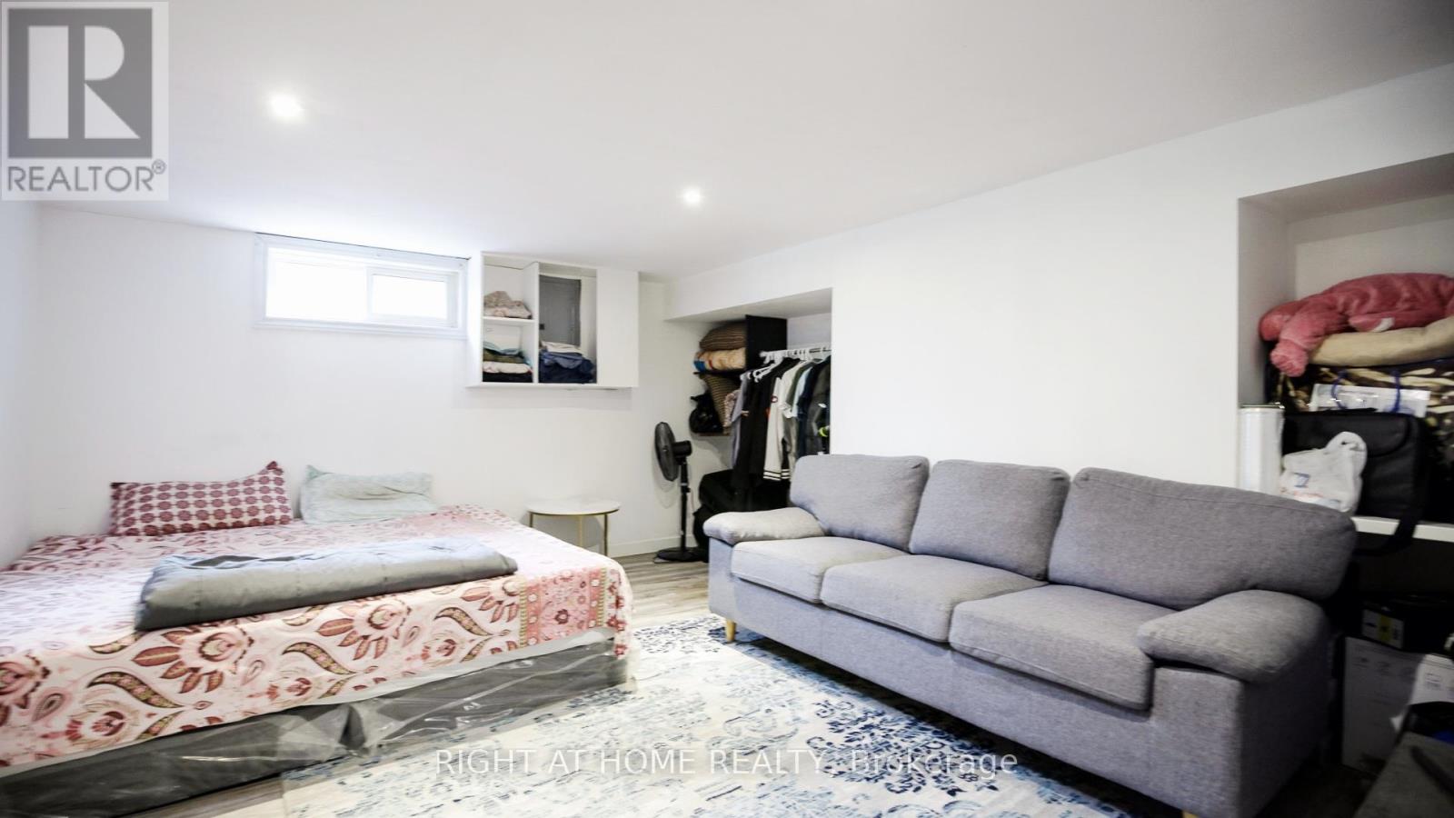 134 DAVID DRIVE - 16