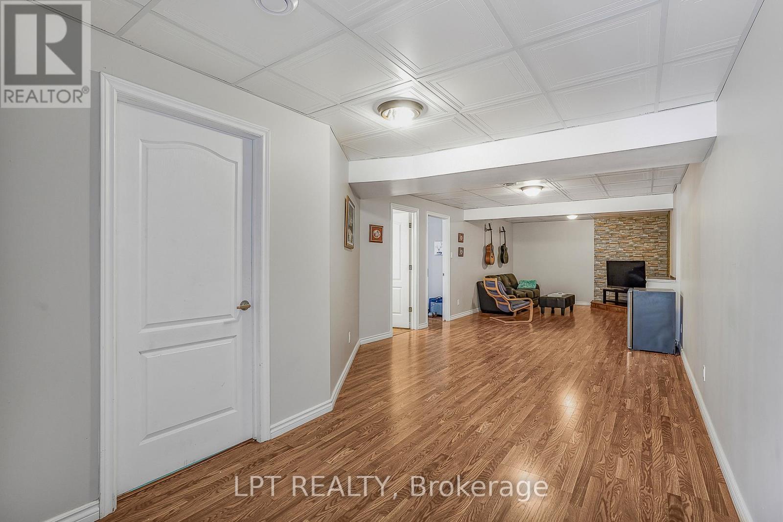 90 BRUNET STREET - 21