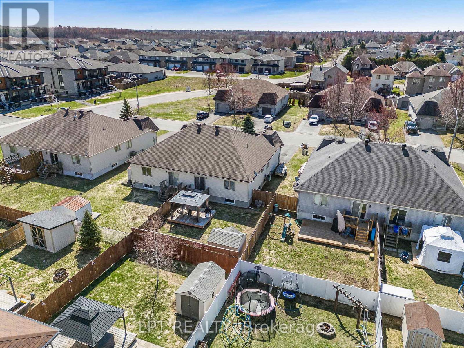 90 BRUNET STREET - 34