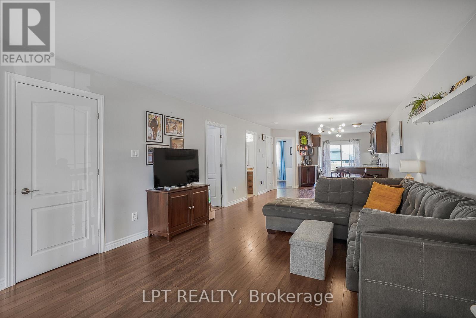 90 BRUNET STREET - 8