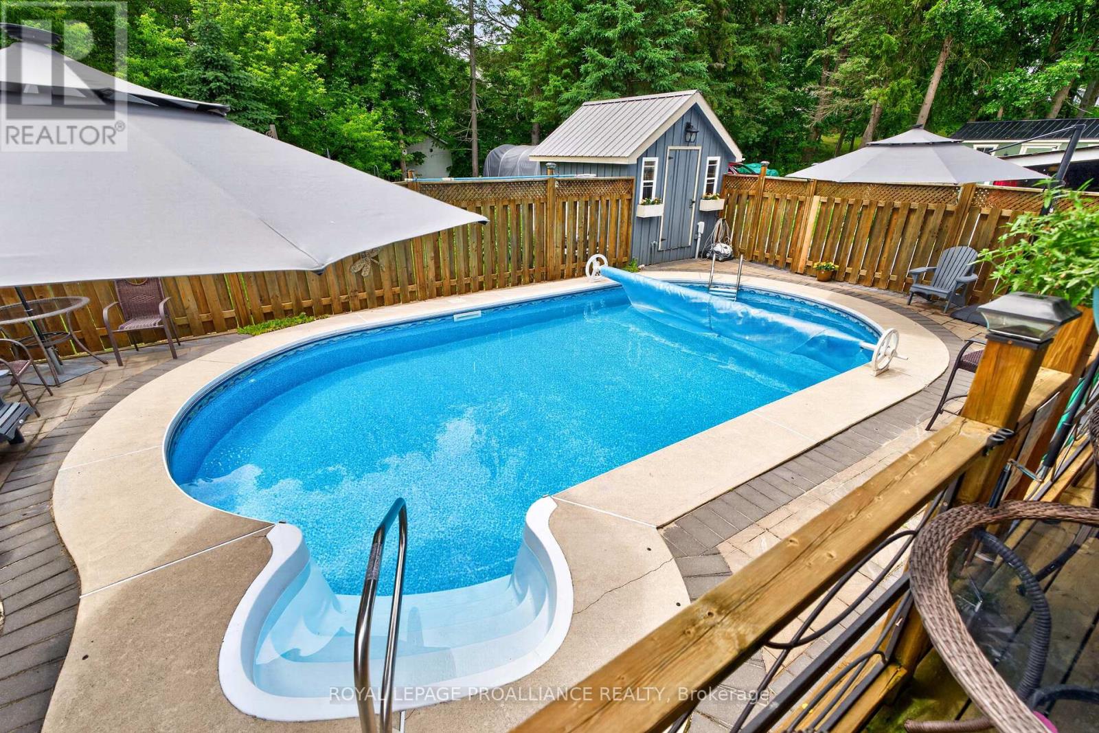1086 PRINCE STREET - 40