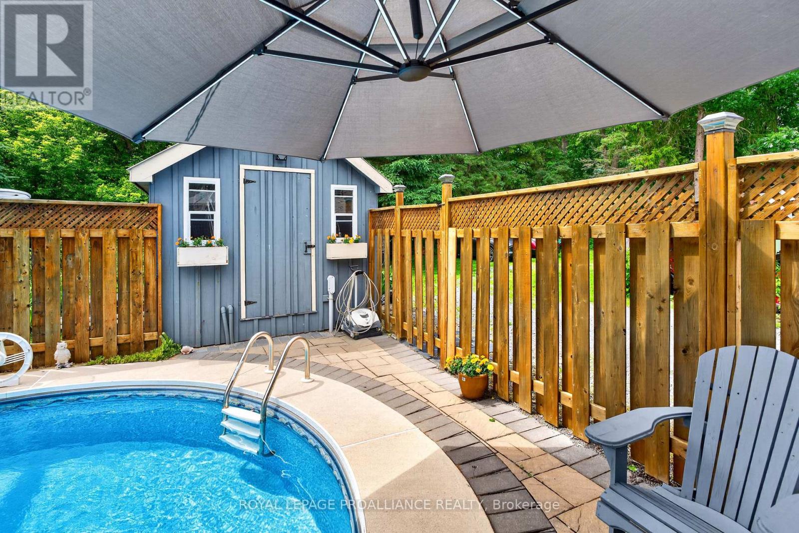 1086 PRINCE STREET - 43