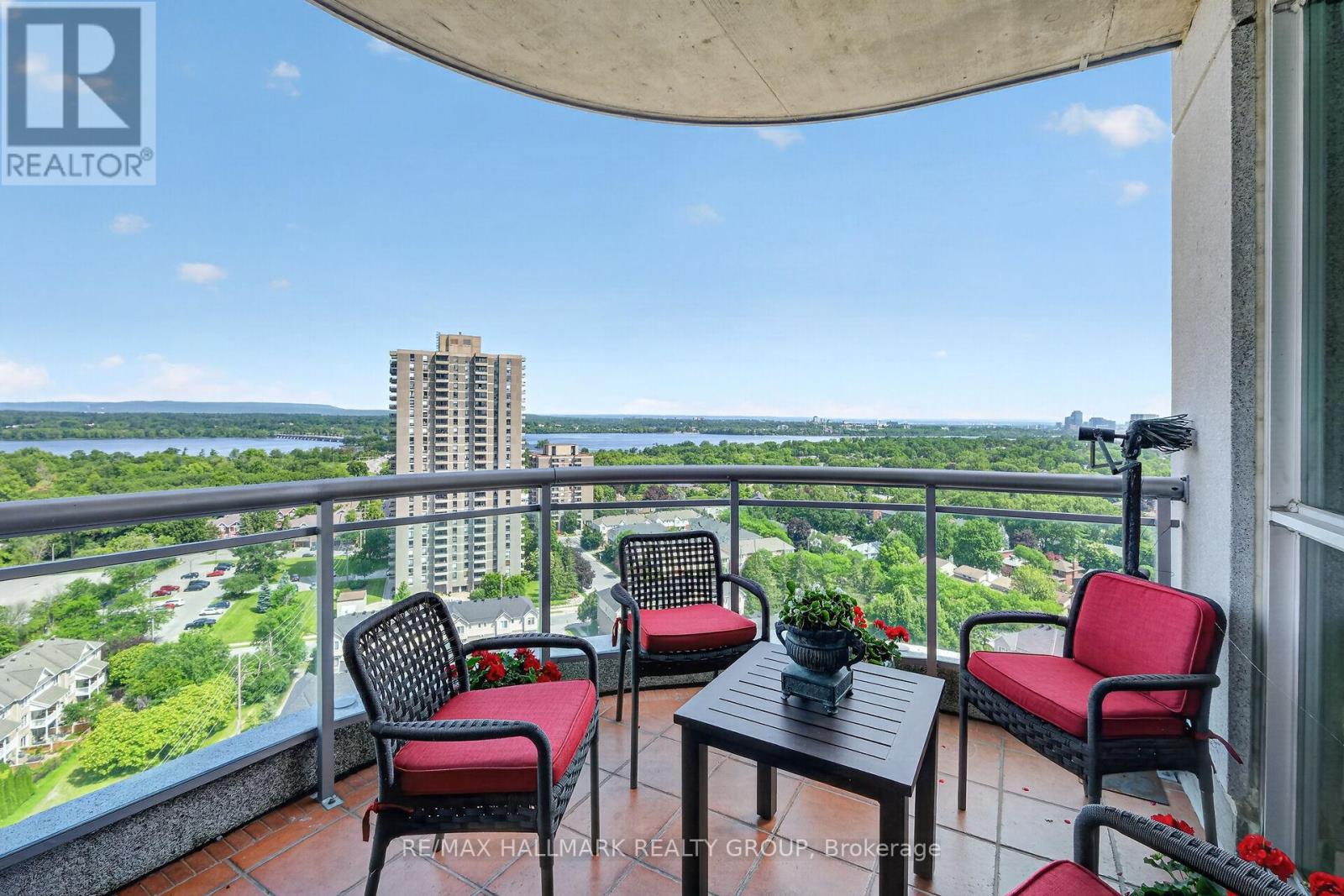 2 Bed, 3 Bath House for Sale in Ottawa – 1704 – 38 METROPOLE PRIVATE, Ottawa – MLS# X13514866 - Image 42