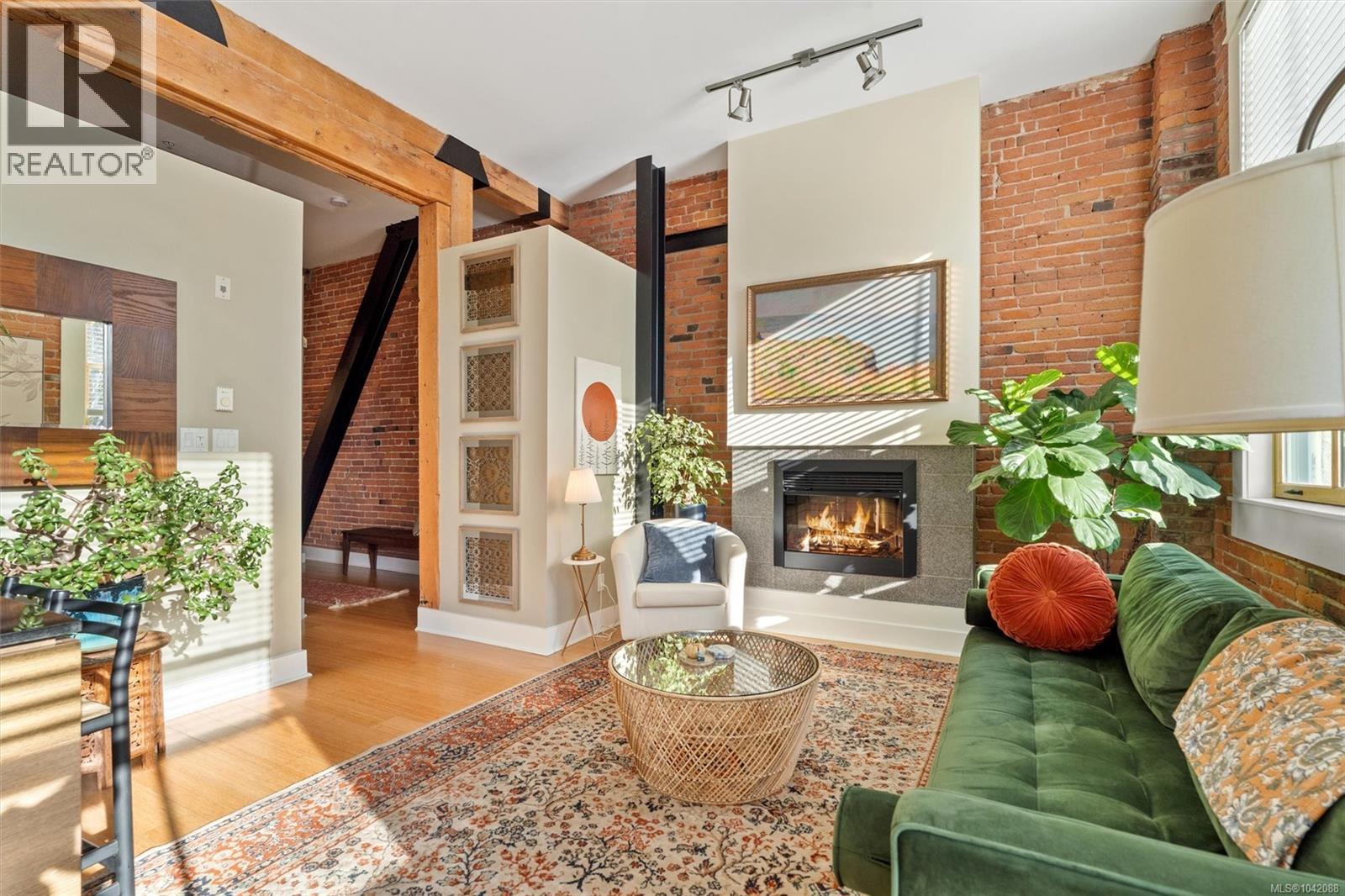 #204 610 Johnson St - 7