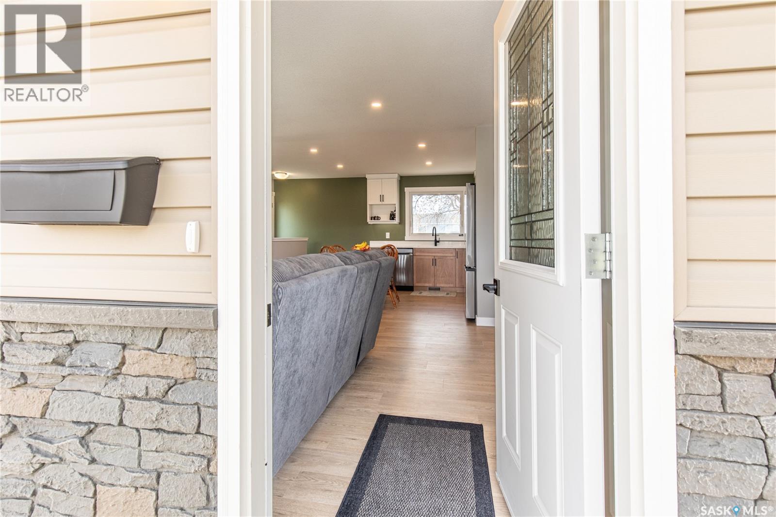 1511 Glendale STREET - 2