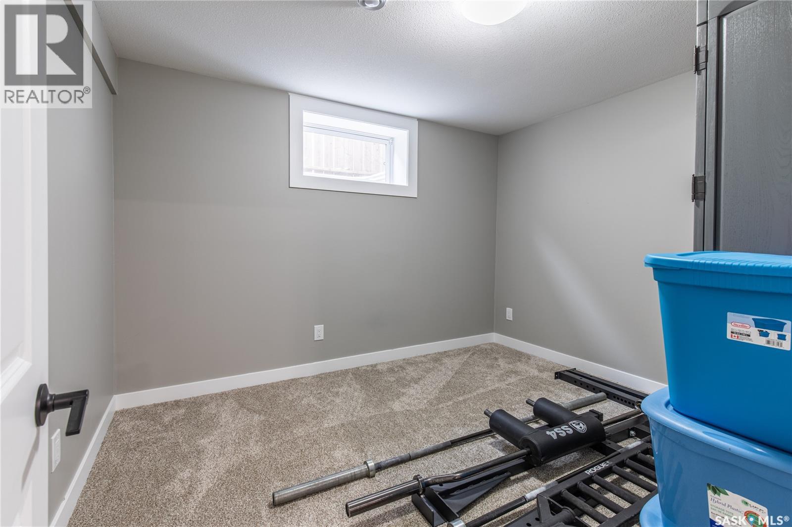 1511 Glendale STREET - 33