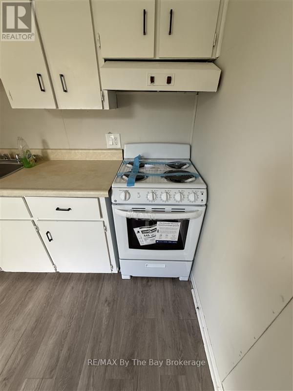 353 ONTARIO STREET - 10