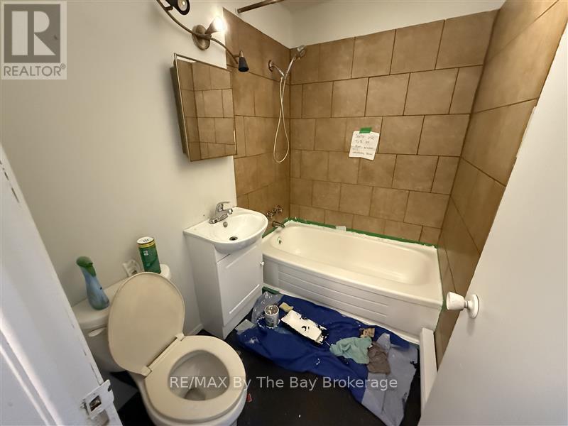 353 ONTARIO STREET - 12