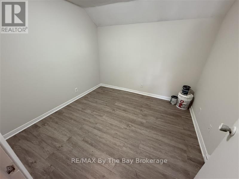 353 ONTARIO STREET - 14