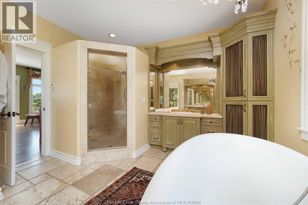 6811 CONCESSION RD 8 - 18