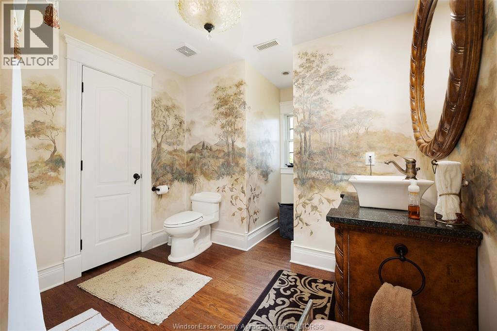 6811 CONCESSION RD 8 - 23