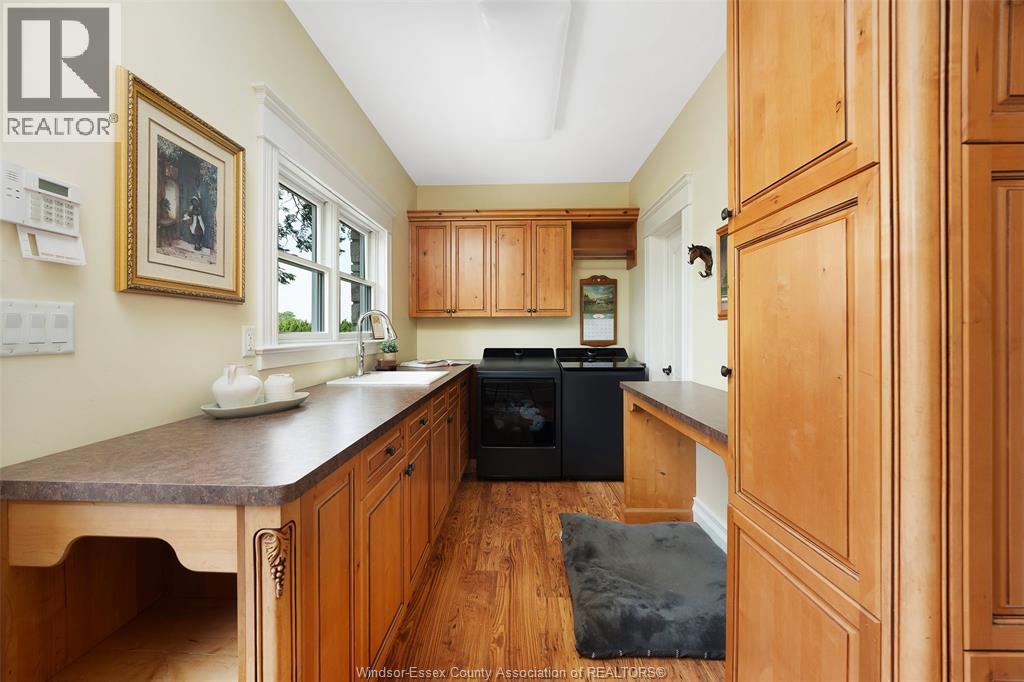 6811 CONCESSION RD 8 - 10