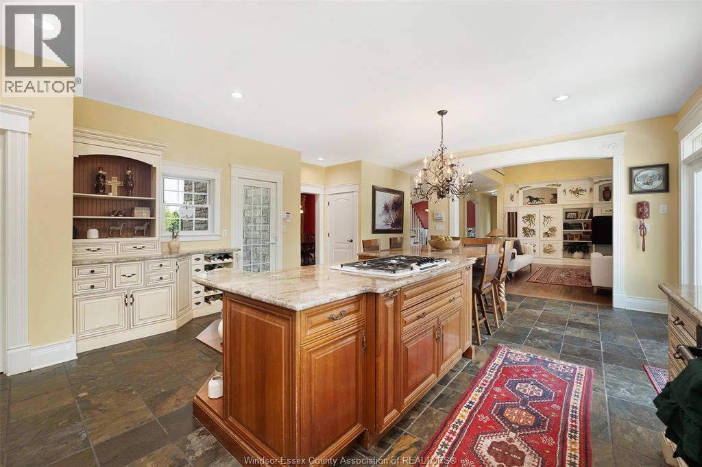 6811 CONCESSION RD 8 - 9