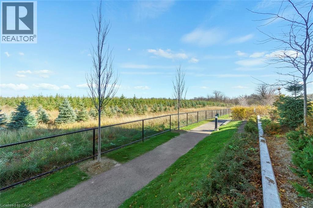 #108 65 YORKLAND Boulevard - 48