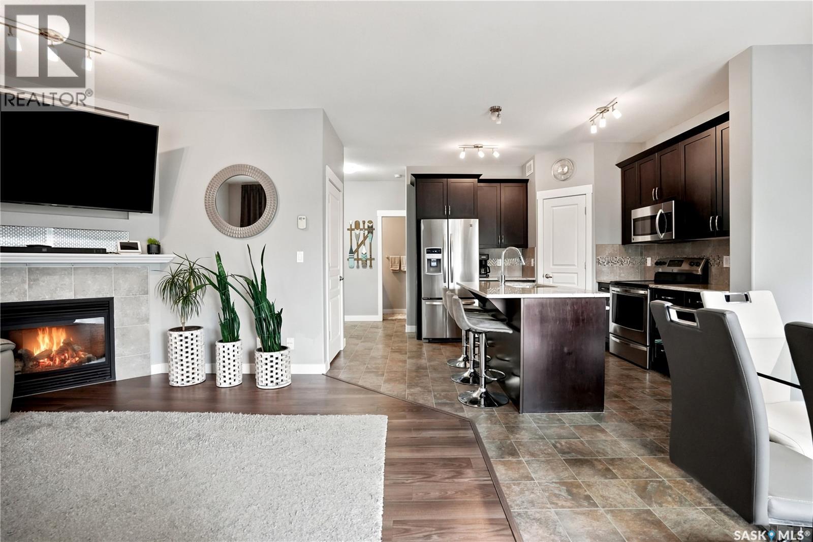 3118 Brock BAY - 13