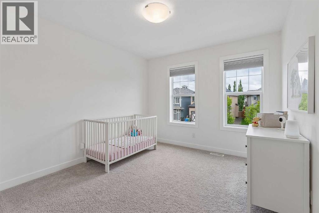 35 Mahogany Park SE - 27