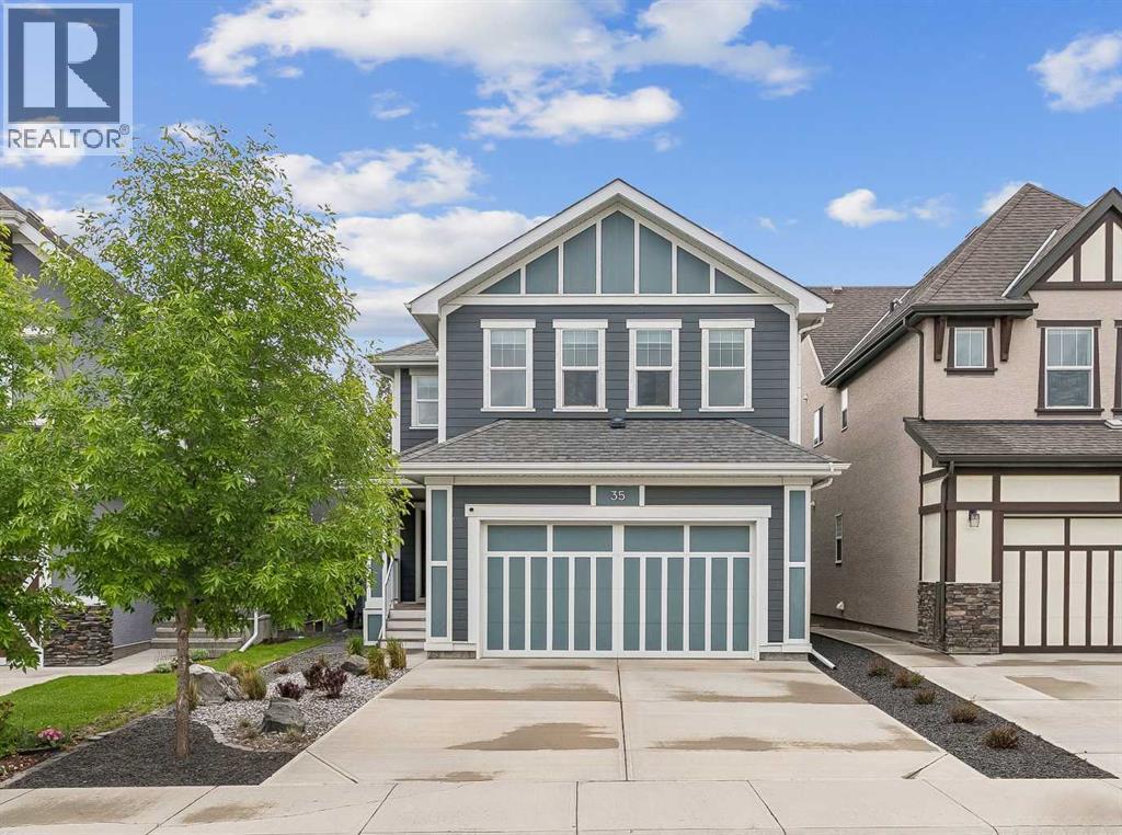 35 Mahogany Park SE - 1