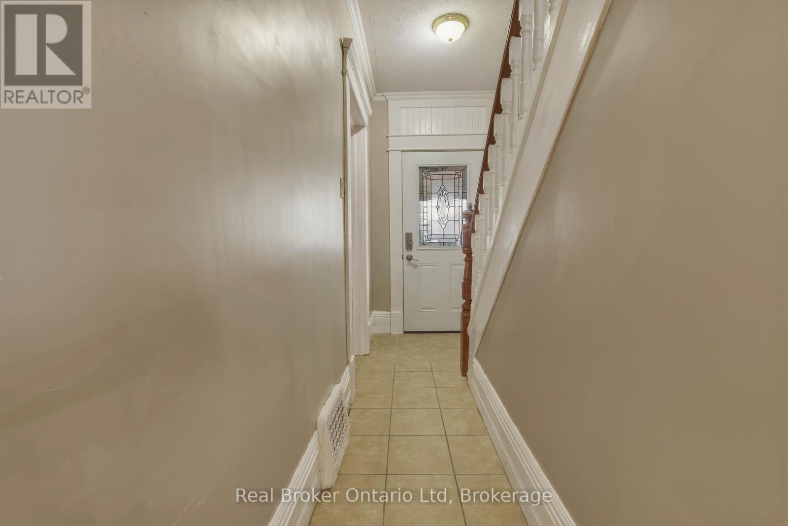 127 GARAFRAXA STREET - Image 22