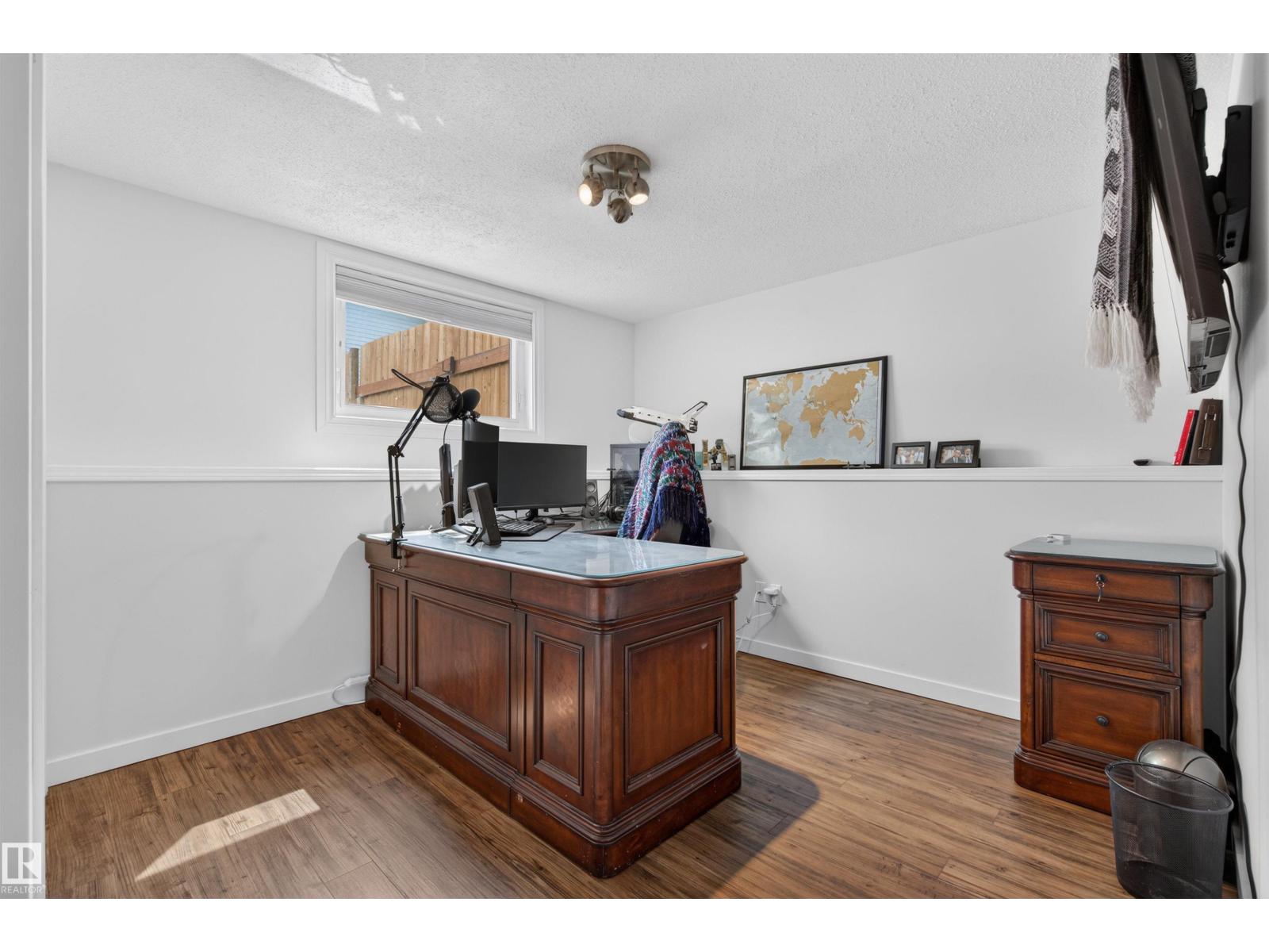 208 18 ST - 20