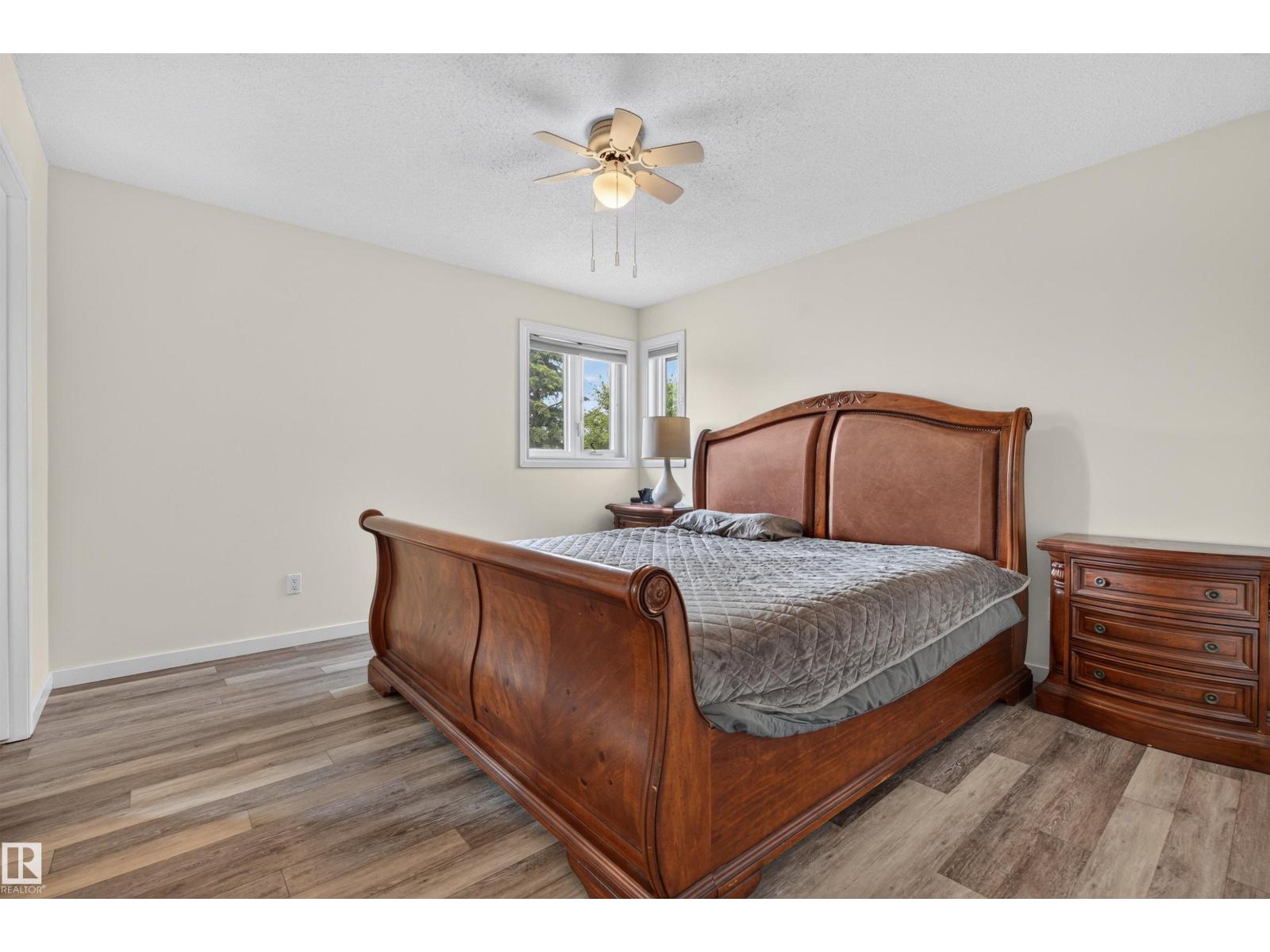 208 18 ST - 9