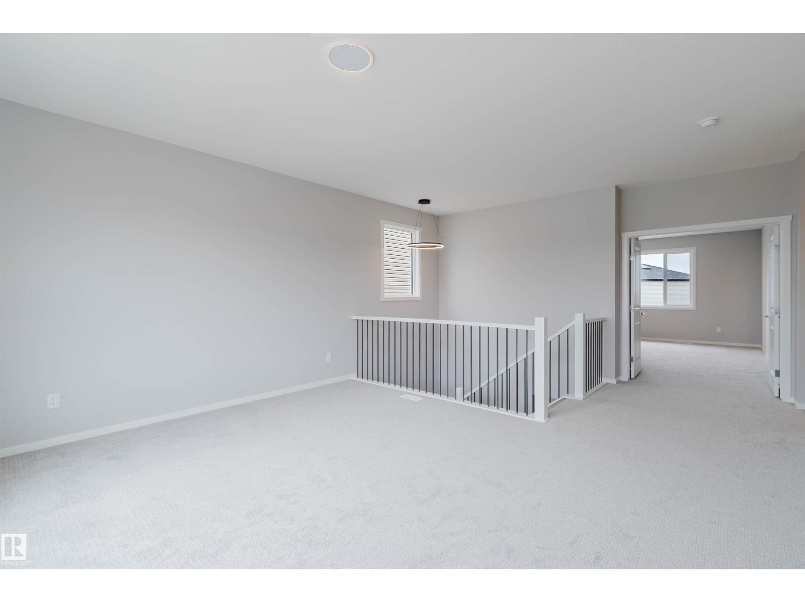 1523 206 ST NW - 36