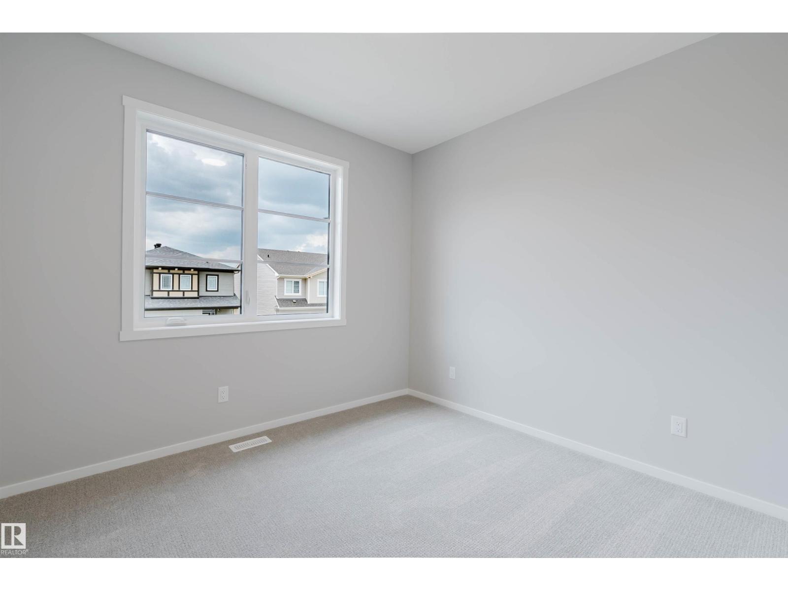 1523 206 ST NW - 39