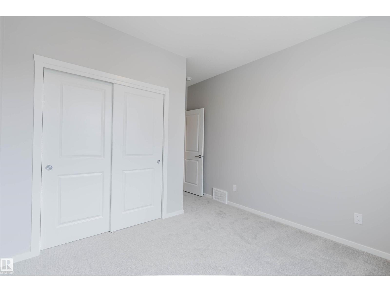 1523 206 ST NW - 40