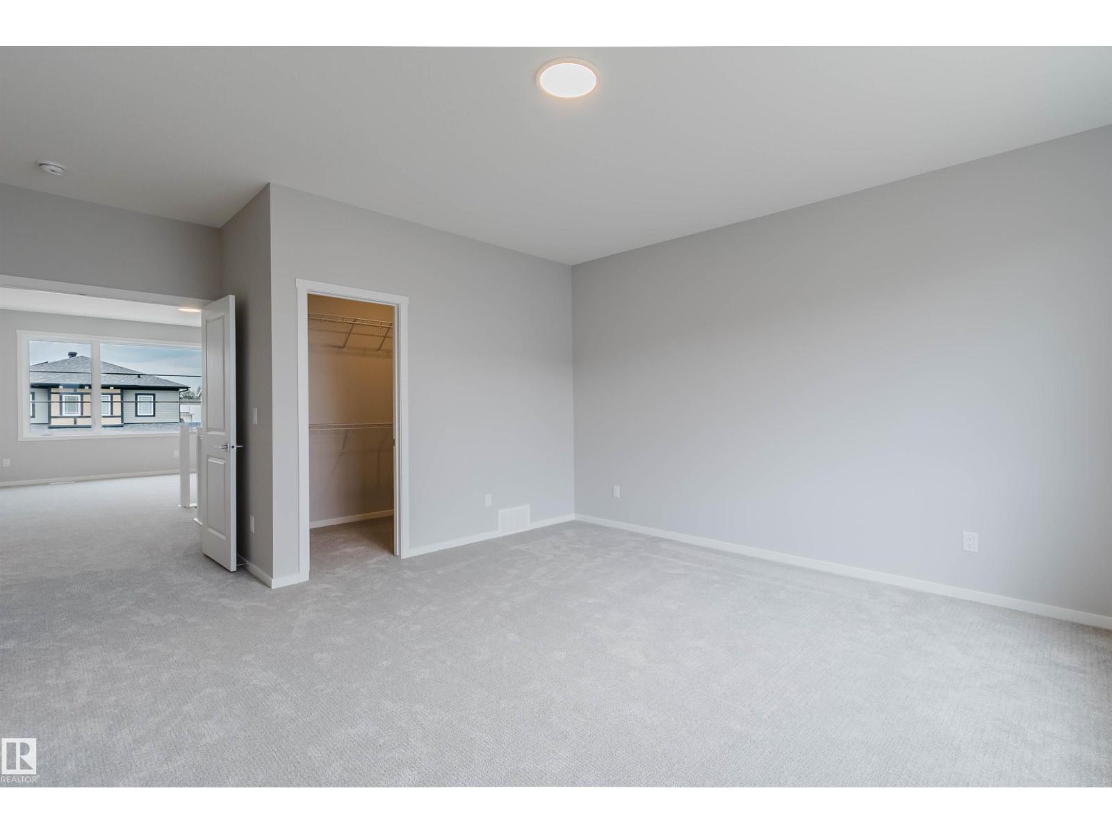 1523 206 ST NW - 48