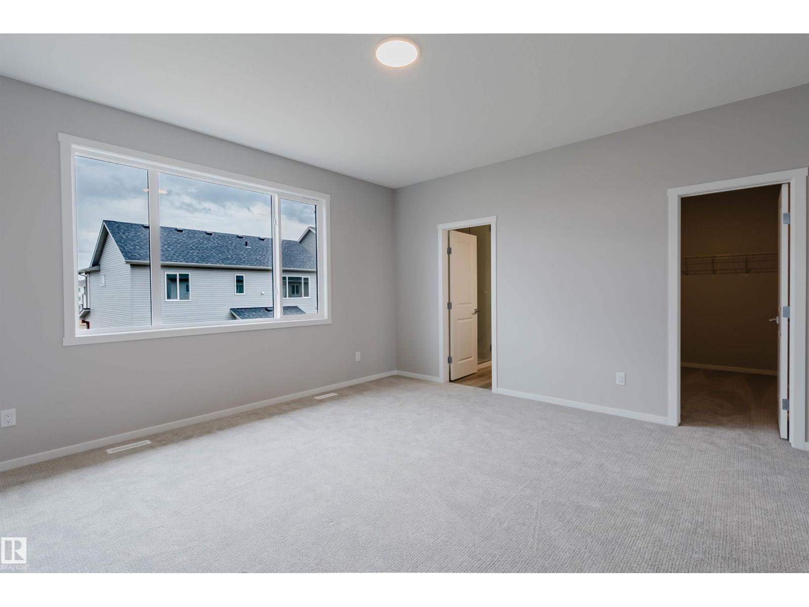 1523 206 ST NW - 50