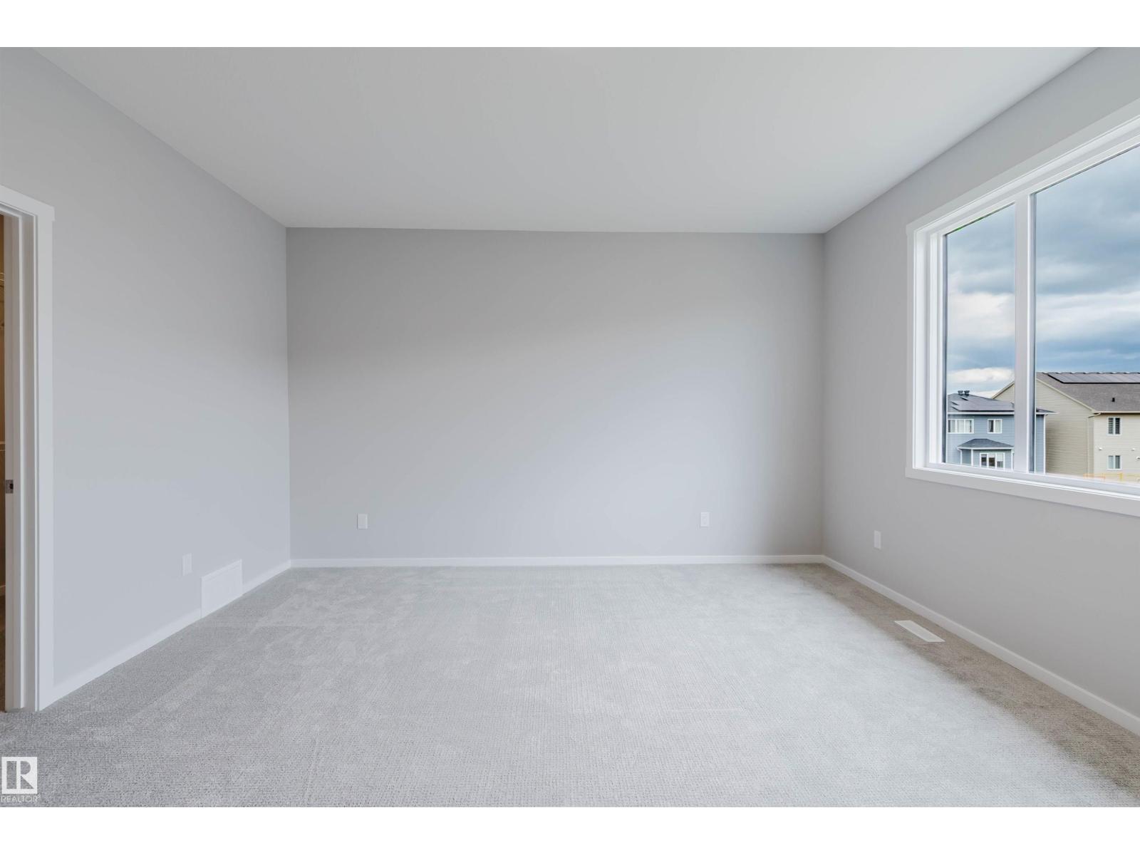 1523 206 ST NW - 52